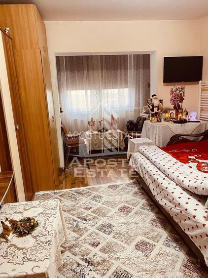 Apartament cu 1 camera,decomandat, centrala proprie,Buziasului - 2