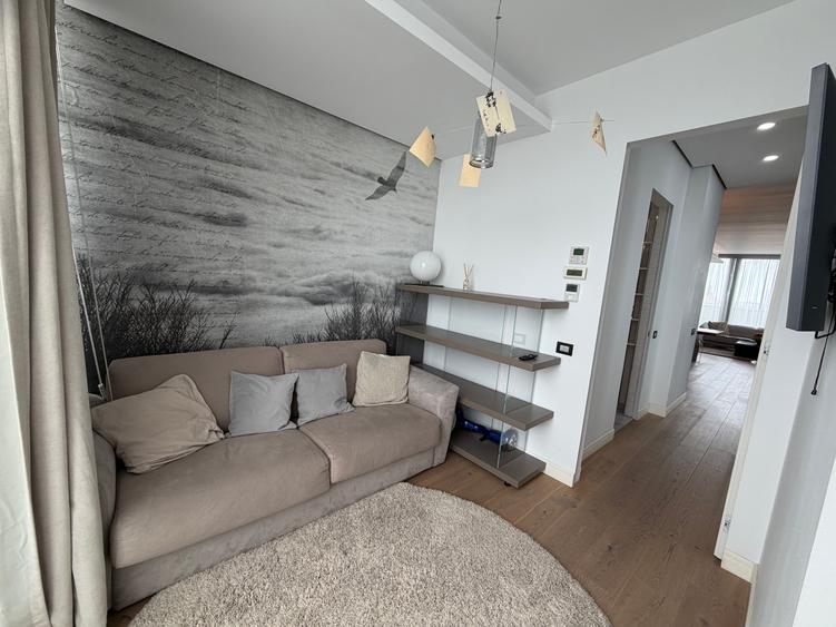Penthouse in Cortina Herăstrău,acces din lift,3 parcări incluse