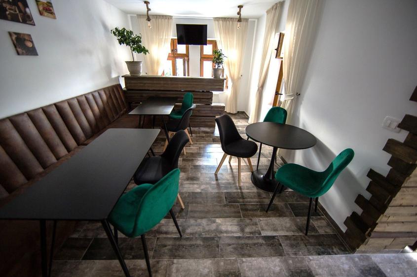 Casa Saseasca, superba, renovata LUX, Sacele!