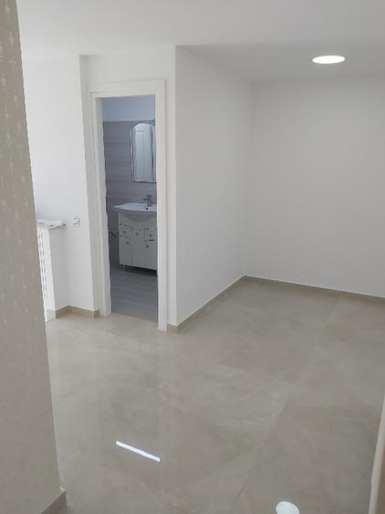 SPATIU STRADAL  DIRECT DE LA PROPRIETAR