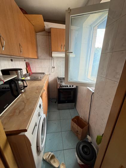 Apartament 2 camere, 29.25 mp, zona Piața Valea Roșie
