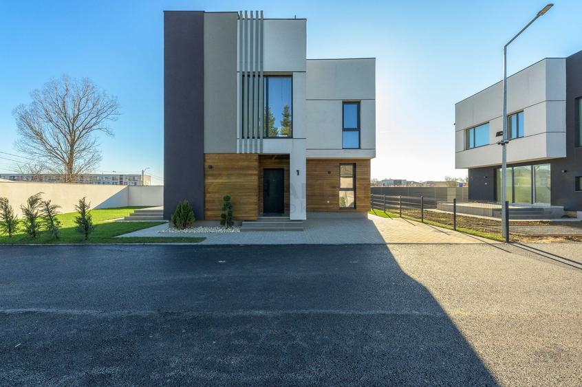 Casa Smart Tunari |Panouri fotovoltaice | Ventiloconvector |Pompa caldura