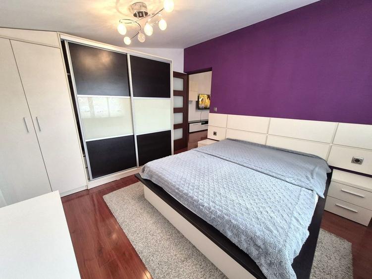 Apartament 3 camere, zona Bazilescu-Jiului.
