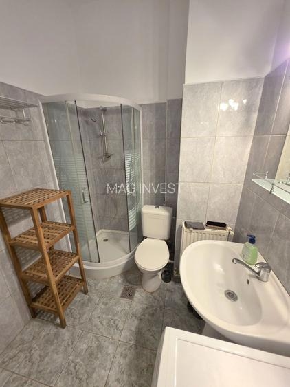 De inchiriat apartament cu o camera ultracentral, et. 1, 320 euro - 5