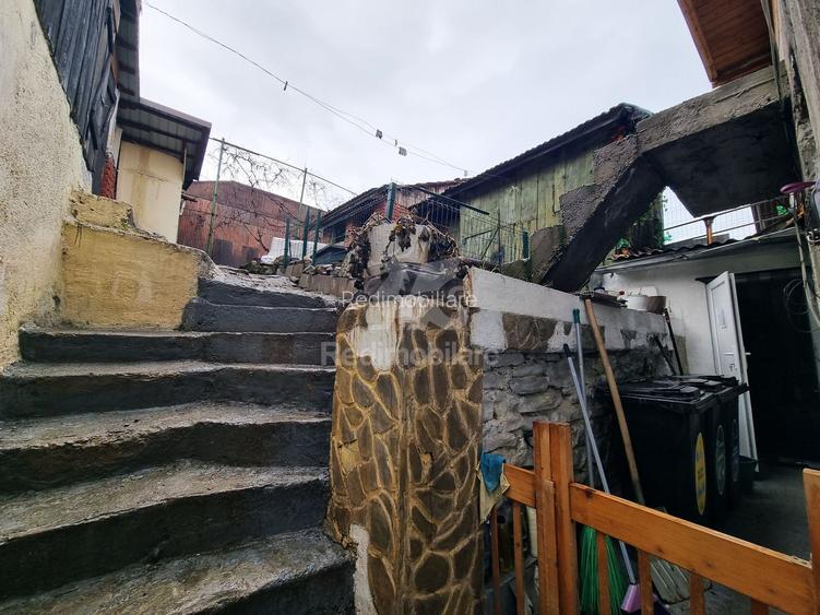 Casă funcțională, curte proprie, finisaje moderne - 10