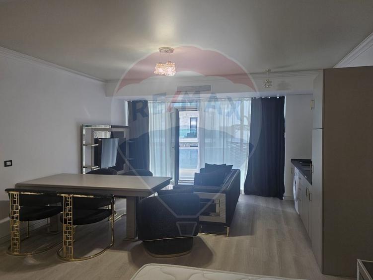 Apartament 2 camere cu vedere la mare, terasa 20mp