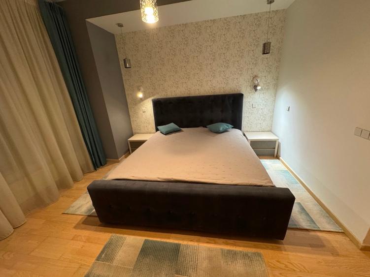 Proprietar inchiriez doua camere complex Liziera-Pipera