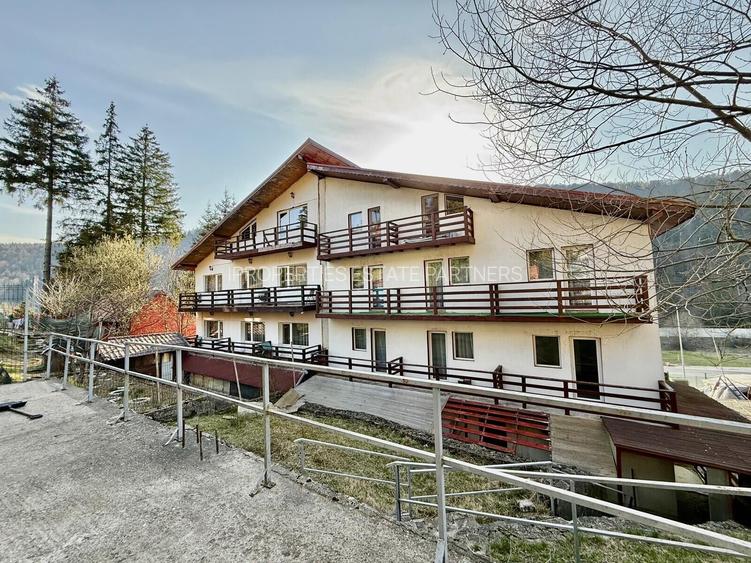Vila Predeal S+P+2E cu 18 Camere 7 Locuri Parcare - 28