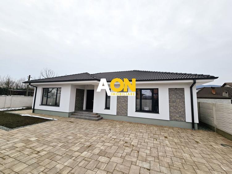 Casa 4 camere, predare la cheie, 560 mp teren, Micești
