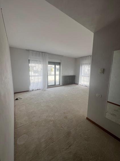 Penthouse 4 rooms for rent