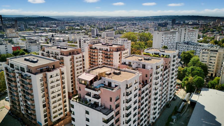 Vânzare Penthouse 3 Camere 2 Băi Newton Tătărași 168 mp READY TO MOVE