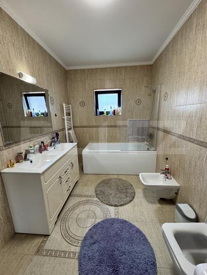 Apartament de închiriat, 130 mp, în Livada Meses