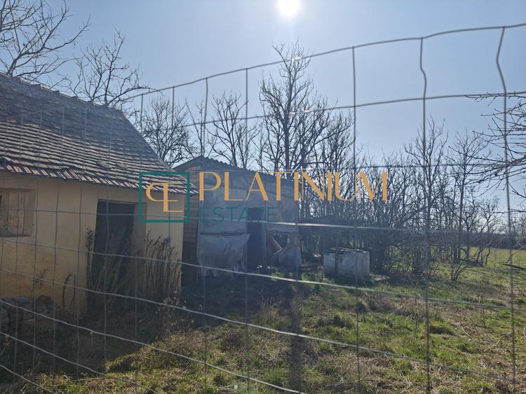 P4858 Casă bătrânească cu teren de 5.003mp, Cebza