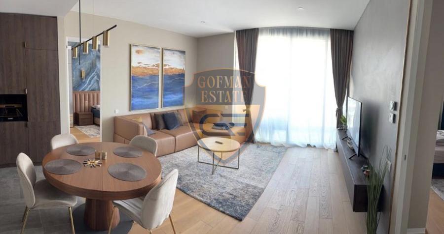 3 camere Premium ONE Mamaia Nord 83mp vedere directa la mare terasa parcare 3/5