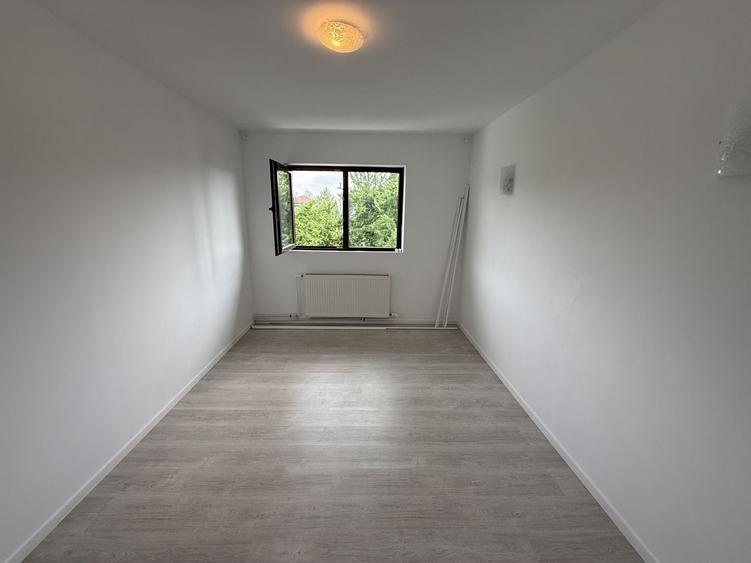 Vila 4 camere cu arhitectura deosebita langa pădure in Corbeanca !
