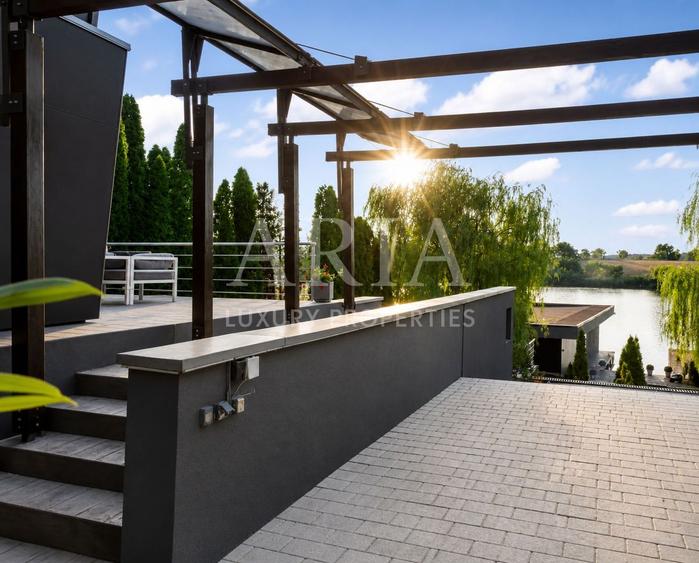 VILA SNAGOV WATERFRONT - PISCINA - PONTON DESCHIDERE LA LAC