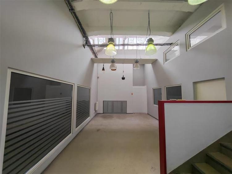 Spatii pentru birouri in Sema Parc