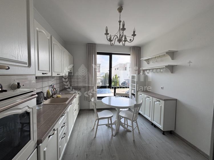 Casa tip duplex | La cheie | Teren 300mp | Zona str. Razoare-Vivo Mall