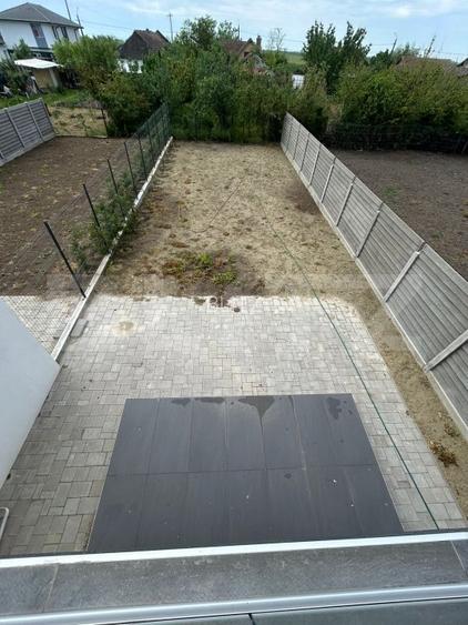 Duplex modern cu teren de 450 mp!