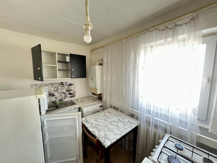 OKAZIE ! Garsoniera Spatioasa Mobilata Utilata CETATE M-uri Bulevard
