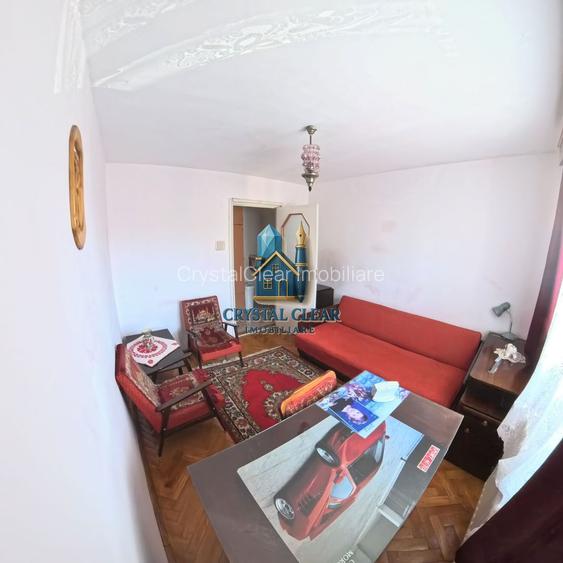 REZERVAT Apartament 3 camere + garaj sub bloc - cartier 7 Noiembrie - 6