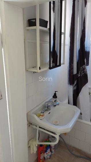 Apartament 2 camere – 70 mp + terasă 25 mp – direct proprietar