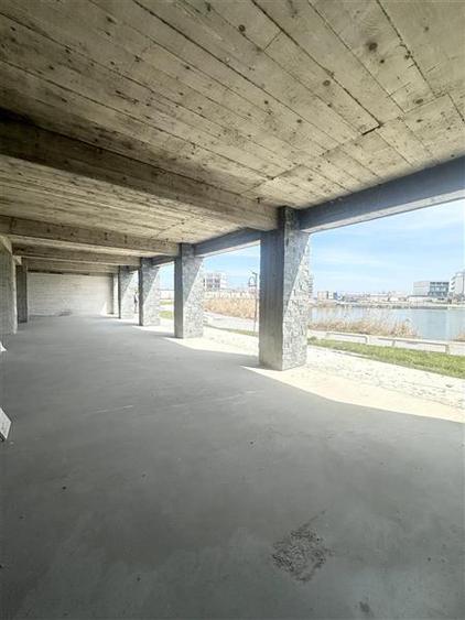 Spatiu Comercial Eforie Nord cu Intrare Directa din Promenada, Situat in Zona cu