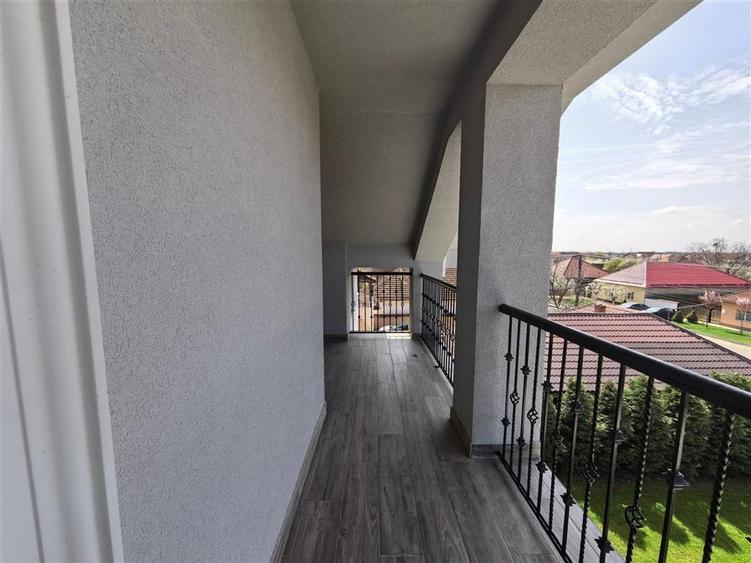 Vila impunatoare cu 6 camere spatioase in stil american