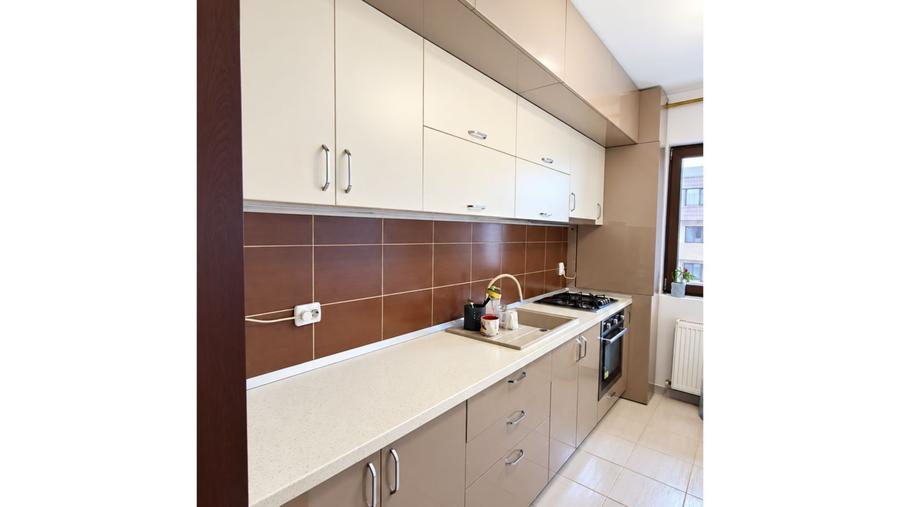 Vanzare Apartament 2 camere 55,64 mp, parcare inclusă, mobilat, 2 balcoane