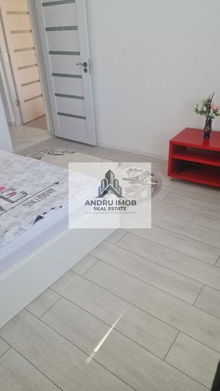 2 Camere Renovat Total | Metrou 1 Decembrie (2 min)
