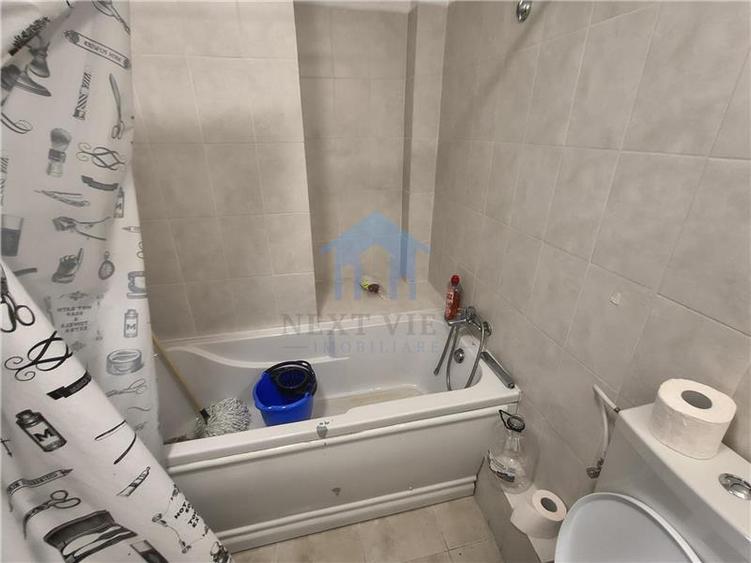 Spatiu comercial, Central
