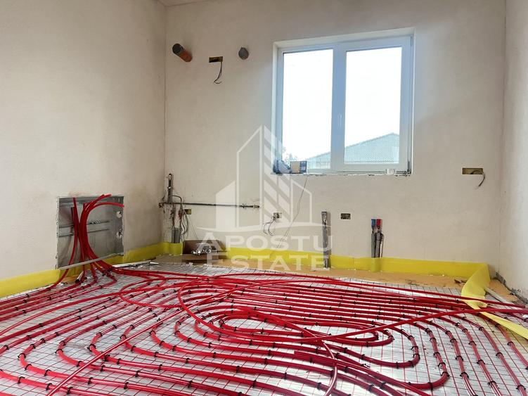 Casa individuala cu 5 camere, de vanzare, 653mp teren, in Sanandrei