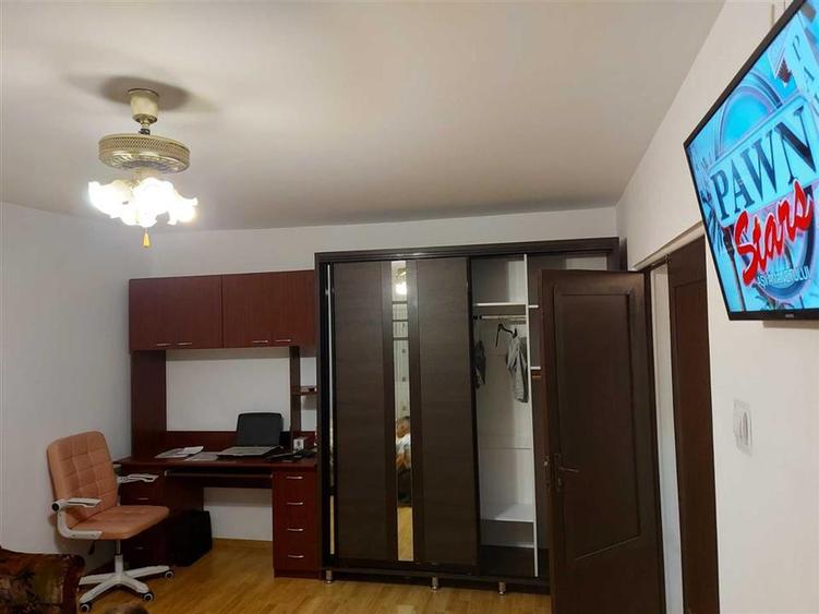 Apartament 1 camera, 40 mp, decomandat, etaj 2 - Dacia