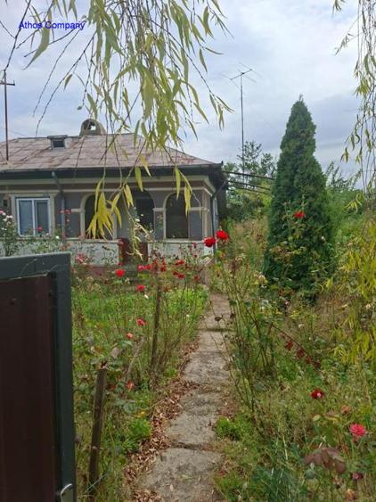Casa 2 cam si dependinte in Jud Ialomita Grabovi