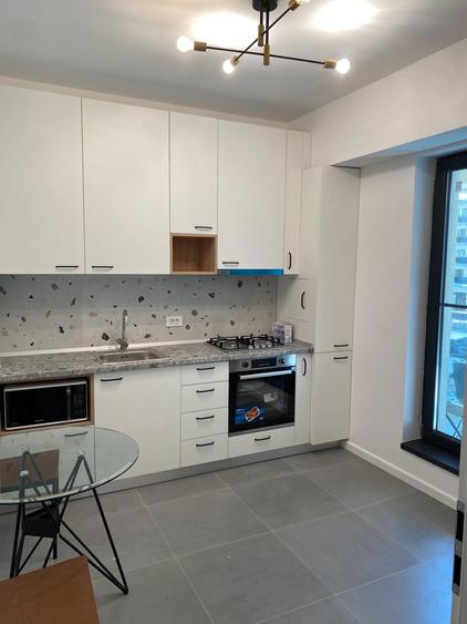 Garsoniera Plaza Residence bloc nou faza 5metrou