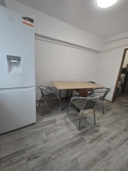 Apartament 2 camere, 56 mp, zona Republicii