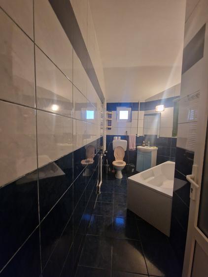 Navodari (Sud)- 2 camere decomandate 54mp, mobilat-utilat, 55.000euro