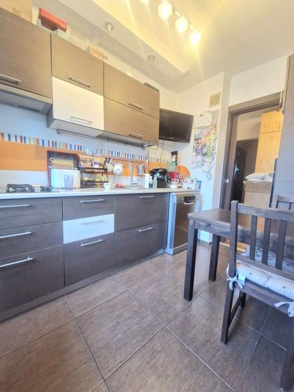 4 Camere // Metrou // Centrală Proprie