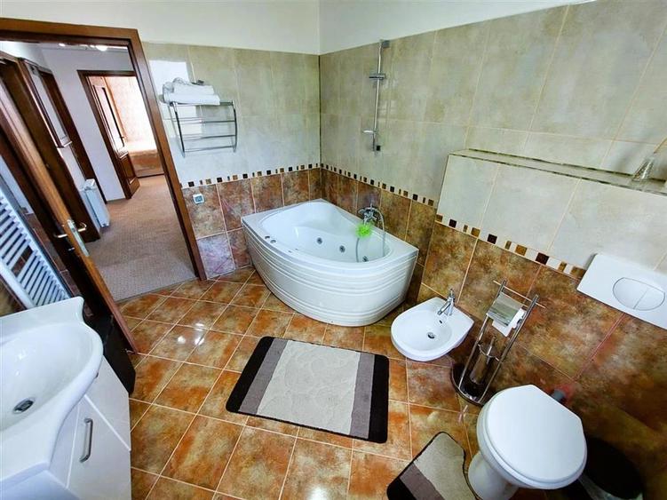 Duplex 6 Camere Luxury Predeal