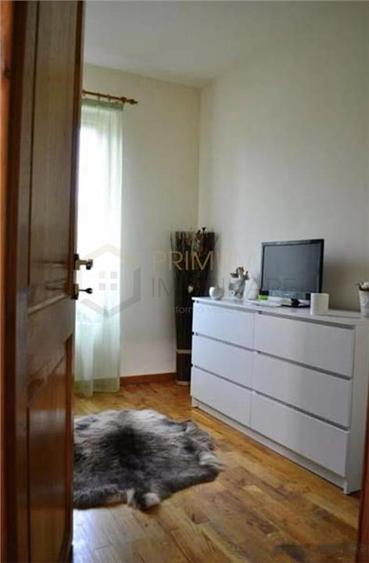 GIROC - INDIVIDUALA - Pe parter - 5 Camere - Dressing