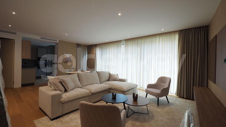 Apartament modern cu 2 camere | garaj si terasa | mobilat