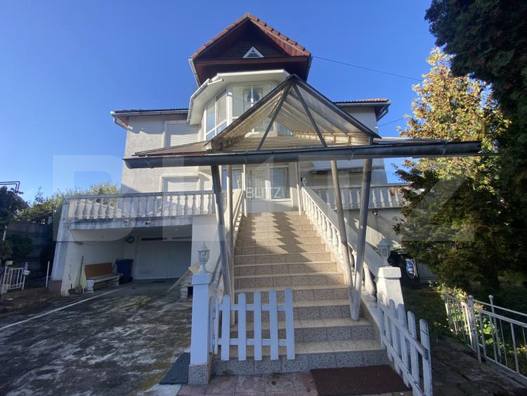 Casă spațioasă 350 mp utili, curte amenajată și garaj - 3