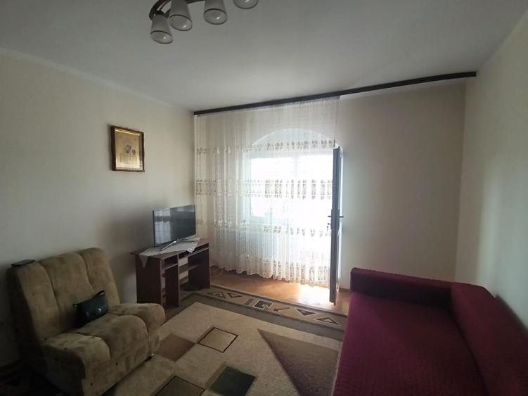 Apartament 2 camere de vanzare| Central, Suceava | Decomandat