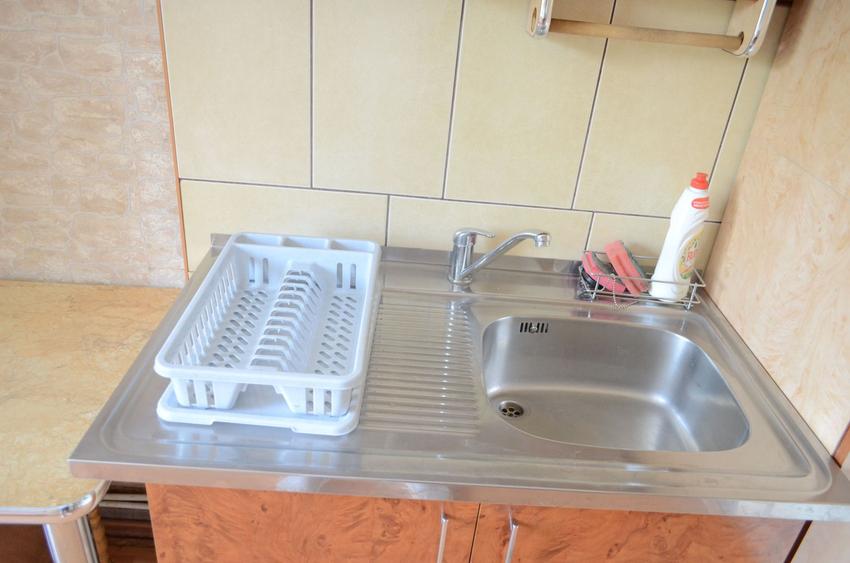 De inchiriat apartament ultracentral cu garaj