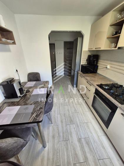 Apartament de vanzare 3 camere , 65 mp ,Manastur.