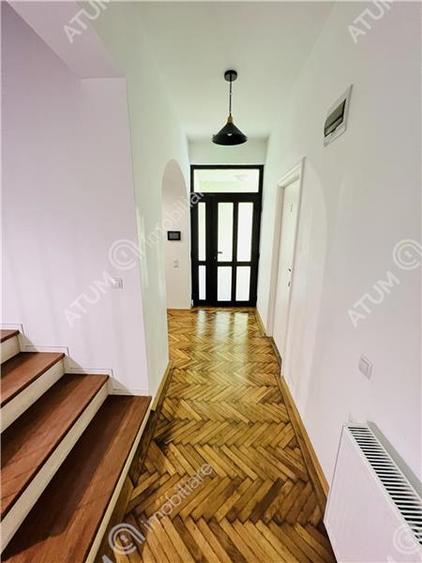 Pensiune cu 6 camere curte de 139 mp zona Ultracentrala din Sibiu