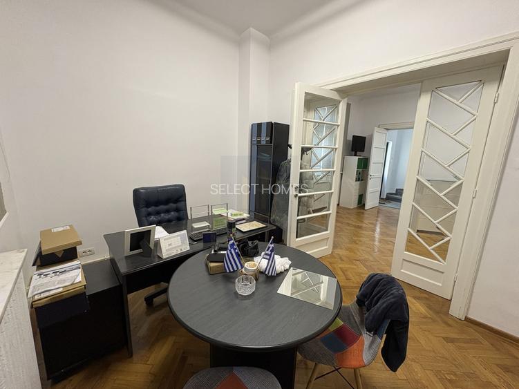Închiriere vila (S+P+1), 9 camere, 200 mp + curte 120 mp (pretabil birouri) - 11