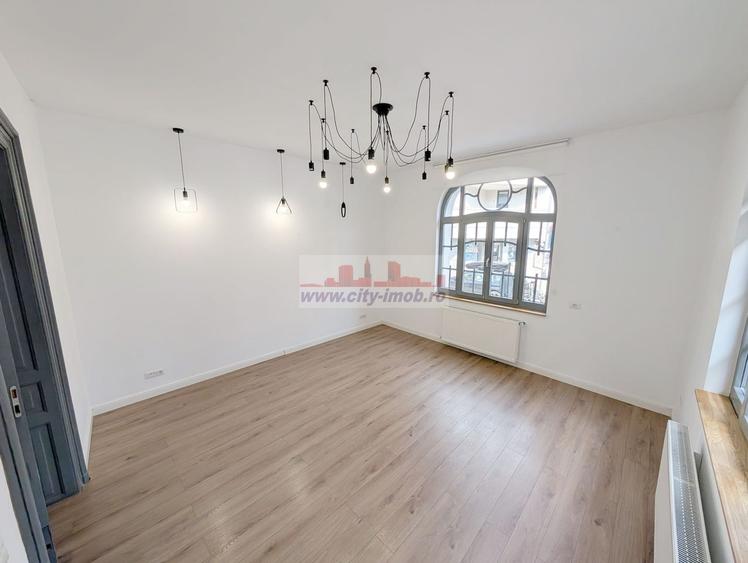 Vanzare Casa, Foisorul de Foc