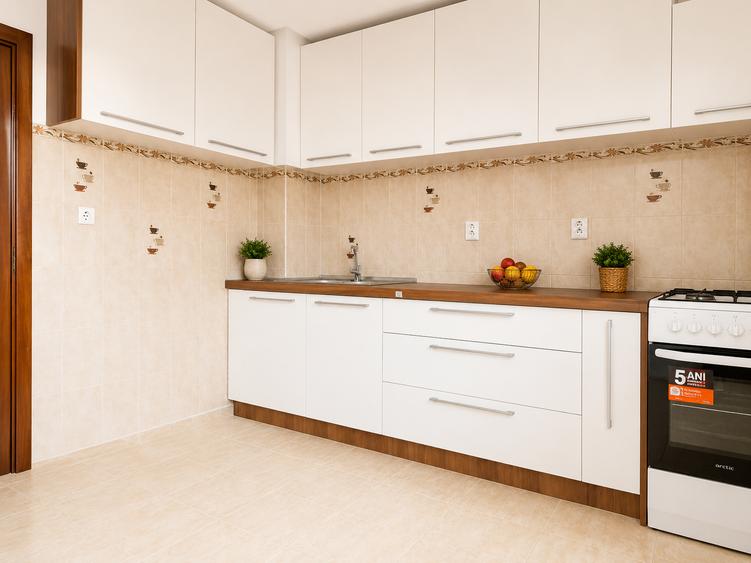 Apartament 3 camere decomandat,70 mp, renovat complet, zonă centrală – Str.ion.P