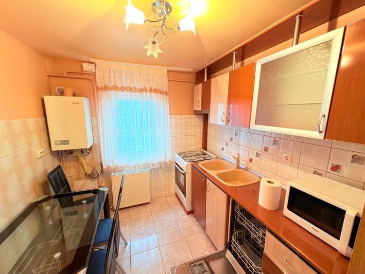 Apartament 2 camere Bucovina, zona scolii 6